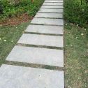 北海 芝麻黑小区踏步、汀步石铺装效果