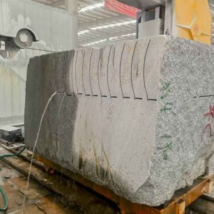 北海 602，大花芙蓉白，绳锯加工弧形路沿石