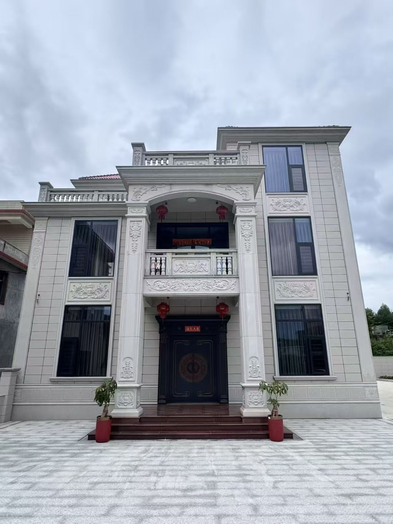 北海 芝麻白石材别墅干挂案例展示