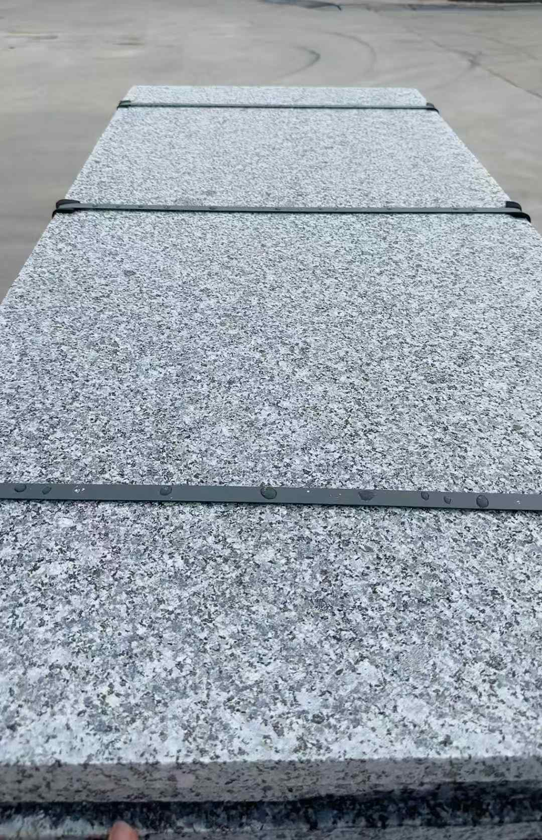 北海 芝麻黑火烧面毛板，条板，半成品