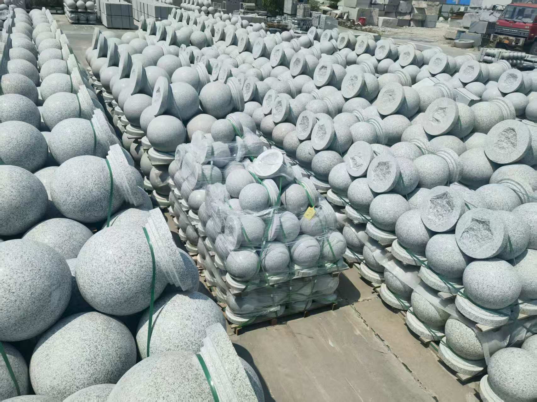 北海 花岗岩实心圆球，石球，挡车球，挡车石，车止石，路障石。