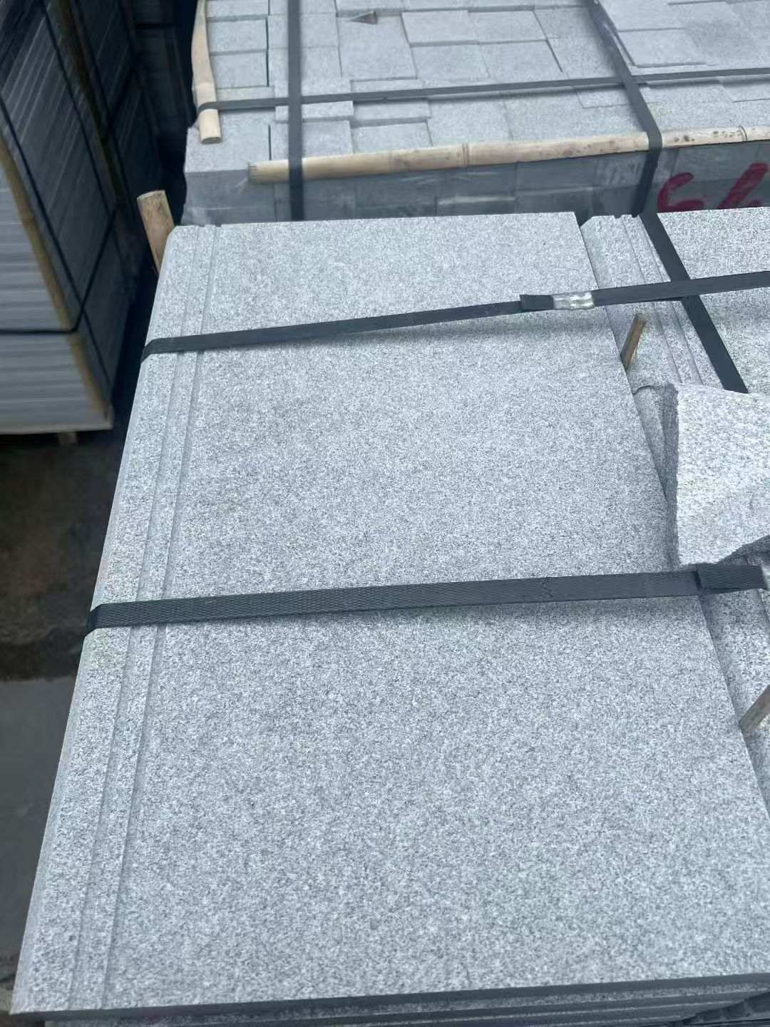 北海 芝麻灰火烧面拉槽台阶