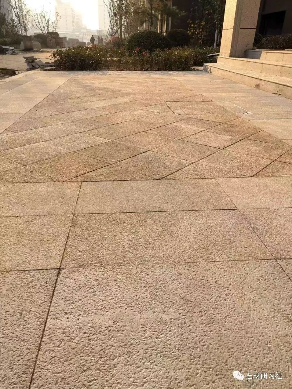 北海黄金麻石材铺装